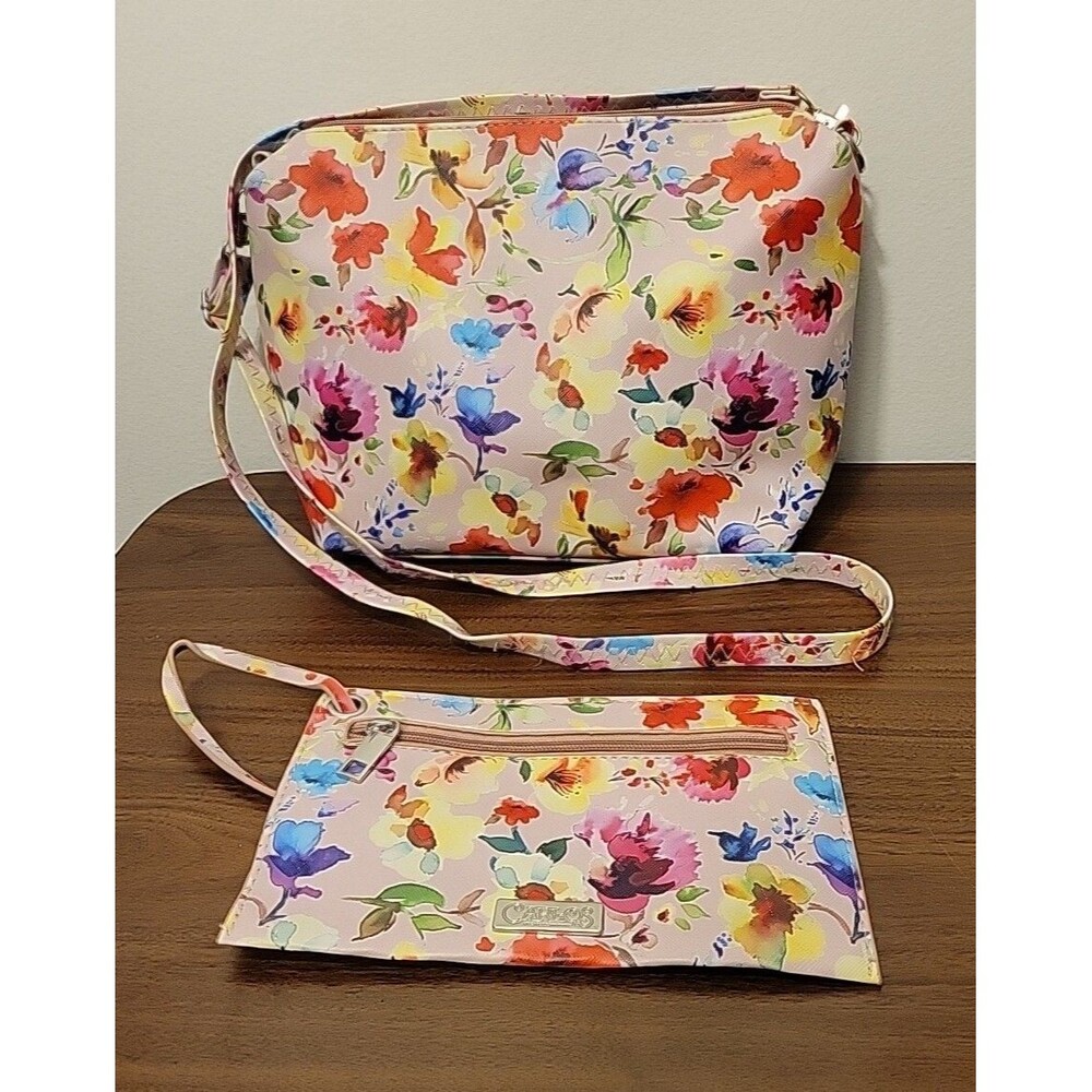 Carlos Santana Handbag + Wristlet Watercolor Inspired Overall Floral Print EUC